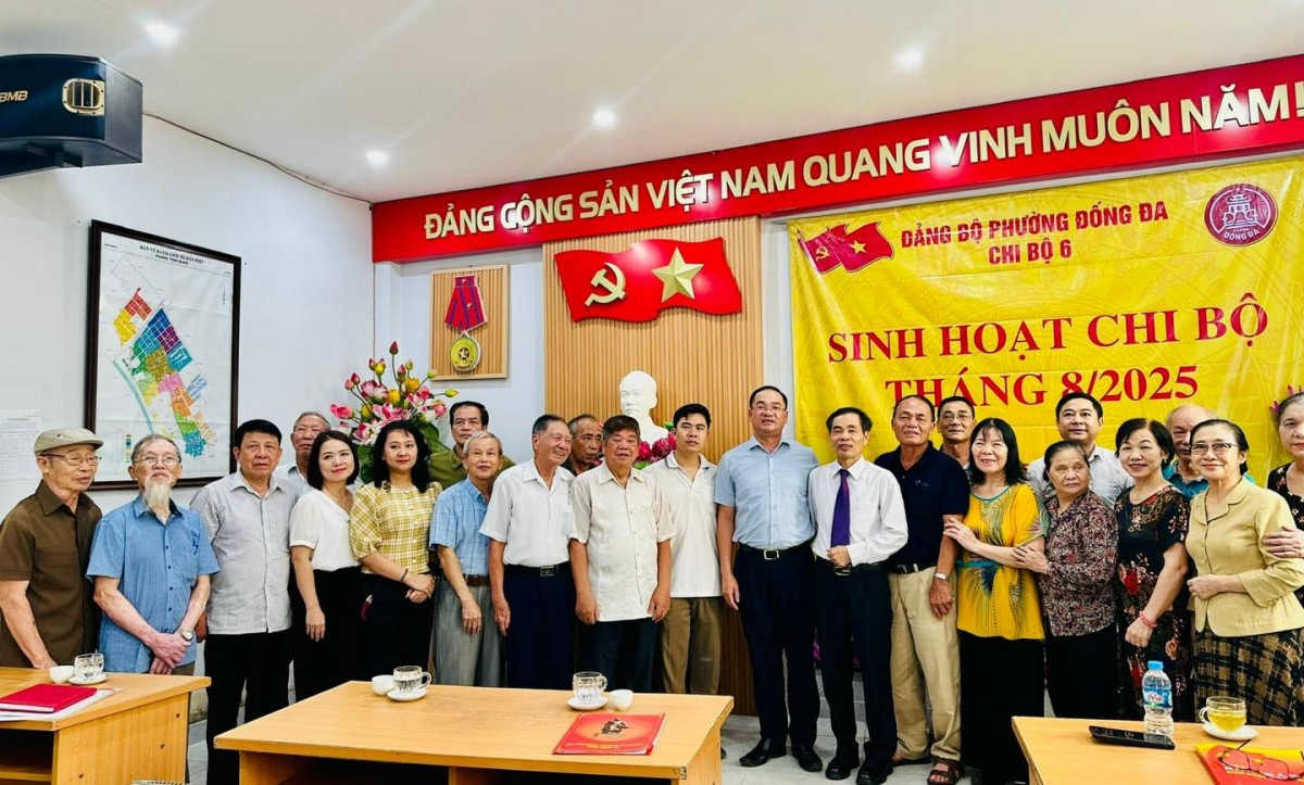 Chi bộ là hạt nhân nòng cốt trong xây dựng chính quyền hai cấp tại phường Đống Đa
