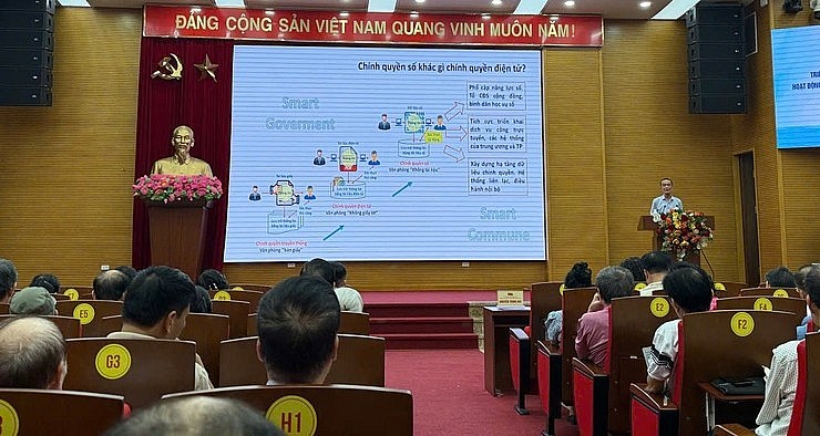 Phường Đống Đa phát động phong trào “Bình dân học vụ số”