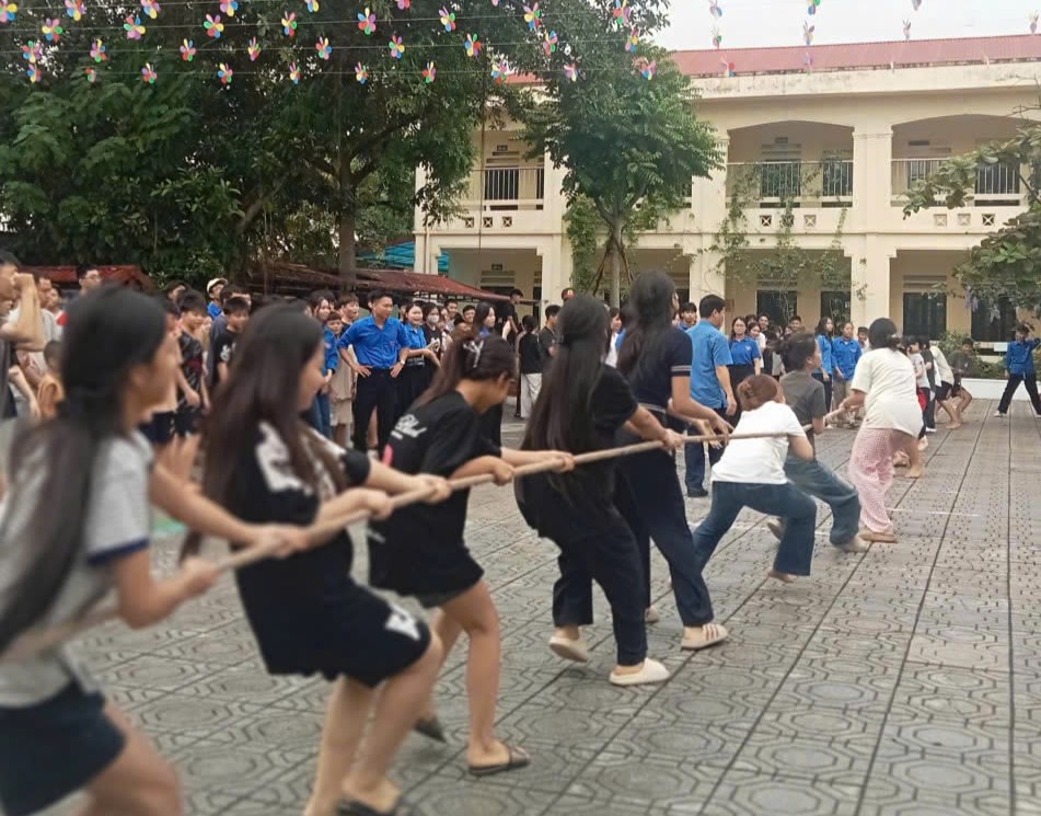 Sôi nổi Ngày hội văn hóa, thể thao thanh thiếu niên, nhi đồng phường Yên Nghĩa