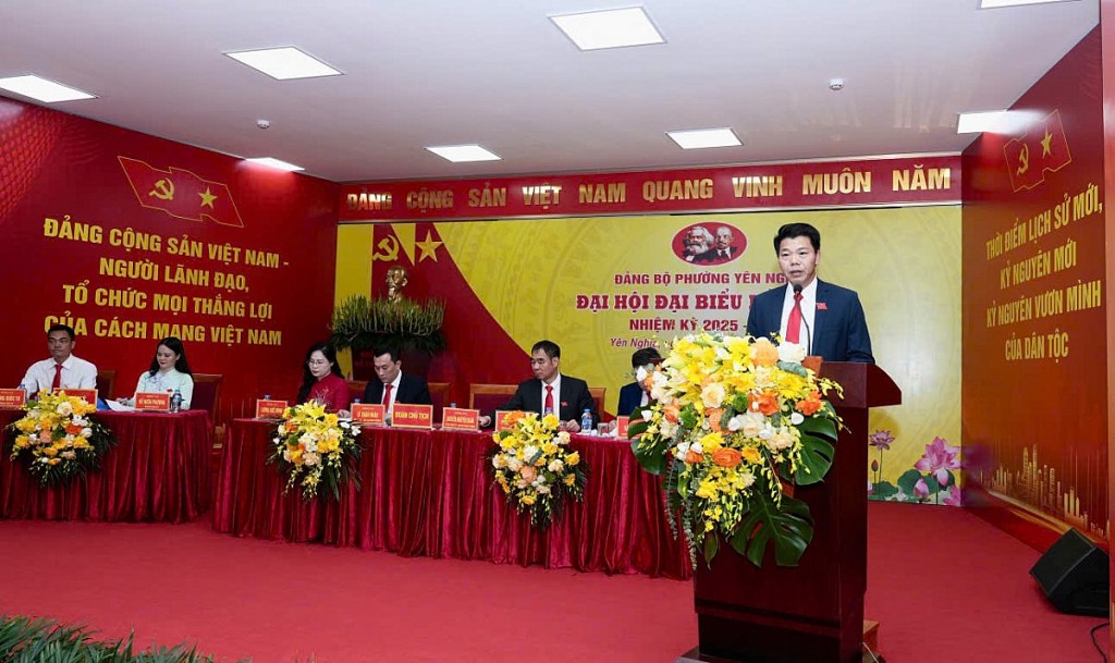 Phiên làm việc đầu tiên Đại hội đại biểu Đảng bộ phường Yên Nghĩa lần thứ I, nhiệm kỳ 2025 - 2030