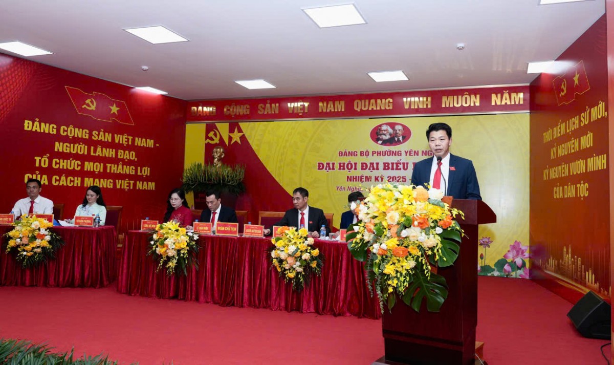 Phiên làm việc đầu tiên Đại hội đại biểu Đảng bộ phường Yên Nghĩa lần thứ I, nhiệm kỳ 2025 - 2030