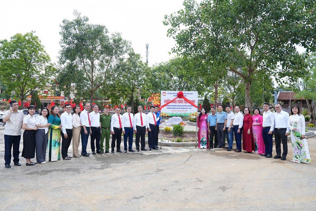 Phường Yên Nghĩa (Hà Nội): Gắn biển công trình chào mừng thành công Đại hội đại biểu lần thứ I
