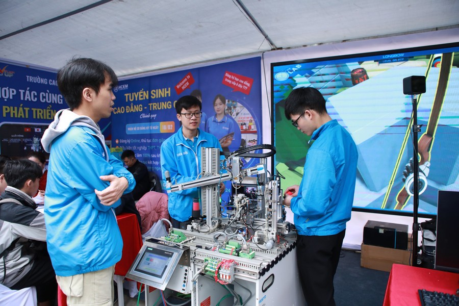 Hà Nội chú trọng phát triển nguồn nhân lực chất lượng cao