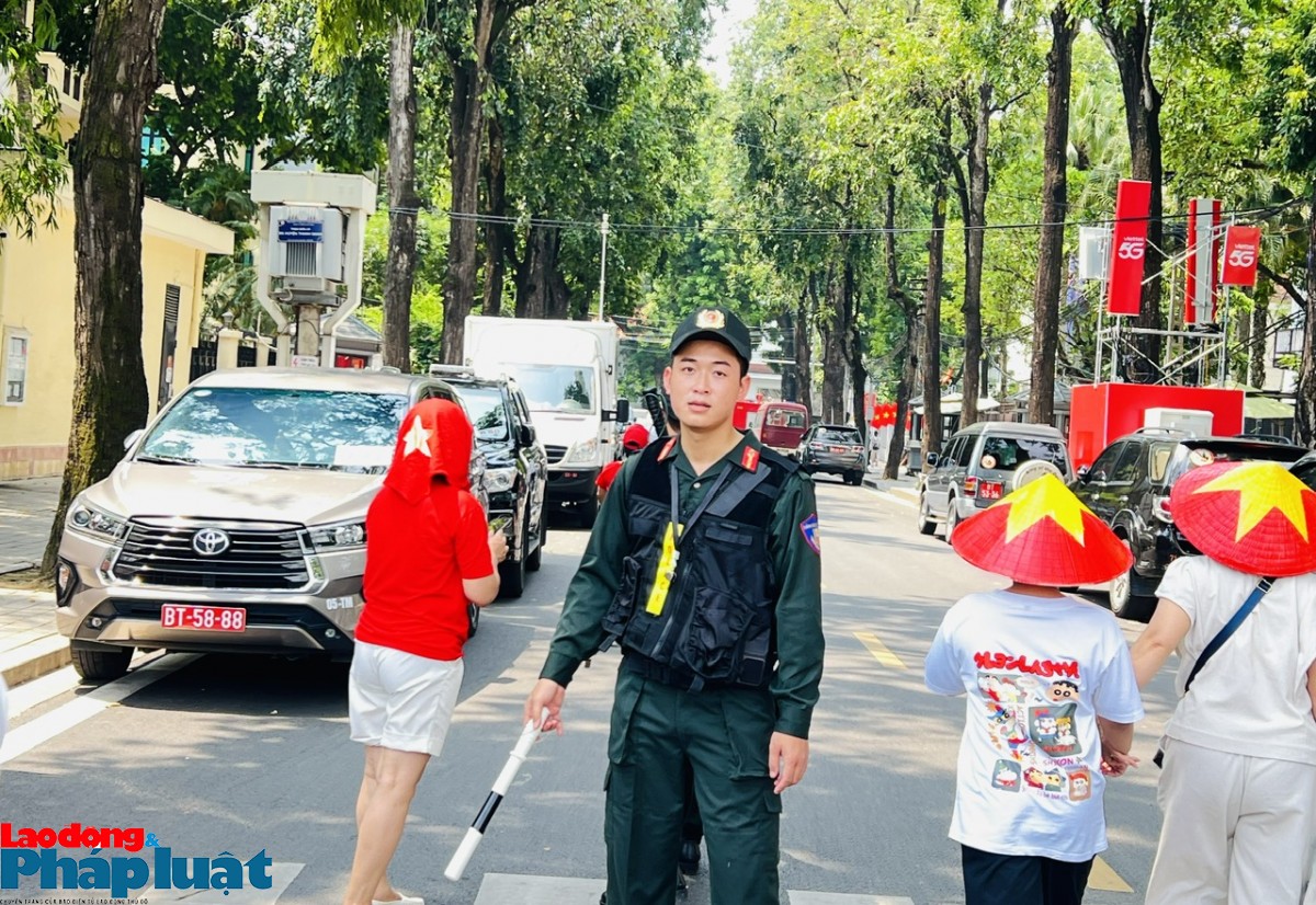 Đảm bảo an ninh trật tự, an toàn giao thông cho buổi hợp luyện diễu binh, diễu hành