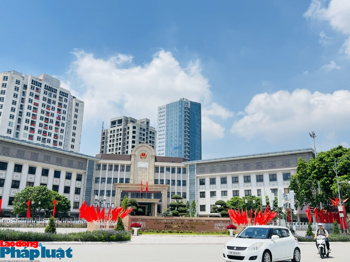 Phường Tây Hồ rực rỡ cờ hoa chào mừng Quốc Khánh 2/9 Phường Tây Hồ rực rỡ cờ hoa chào mừng Quốc Khánh 2/9