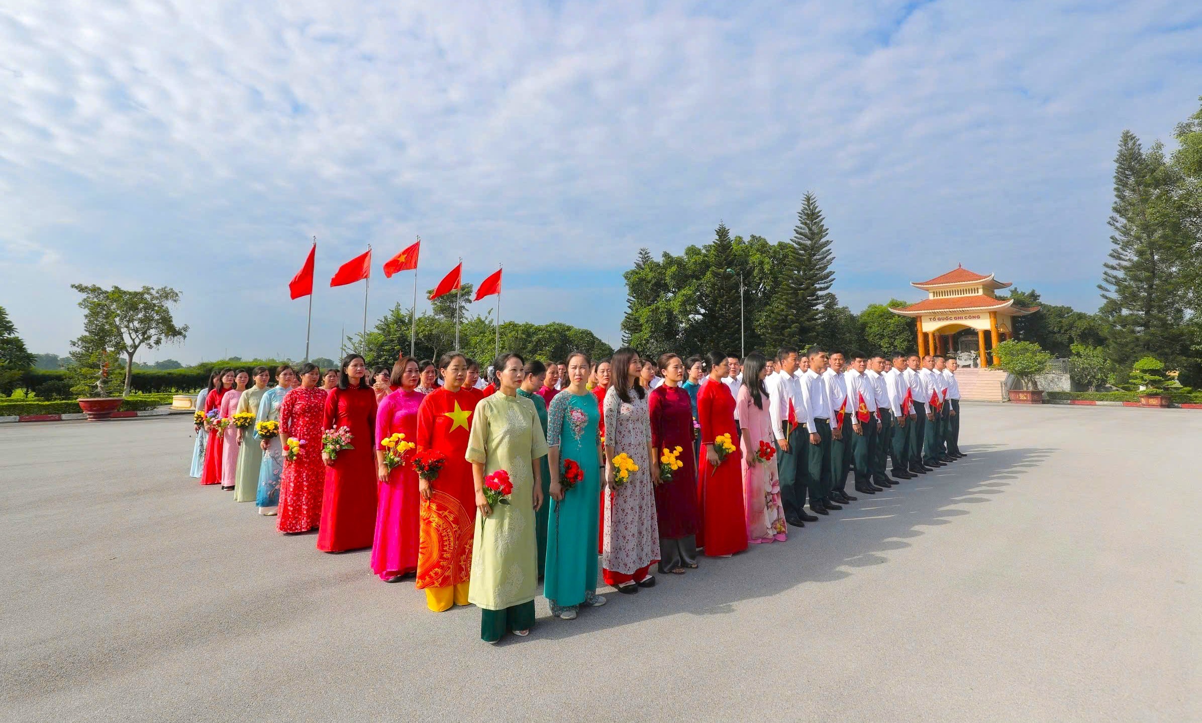 Những "bông hồng" nữ quân nhân phòng không - không quân tham gia làm nhiệm vụ A80: Họ không chỉ "canh trời"...