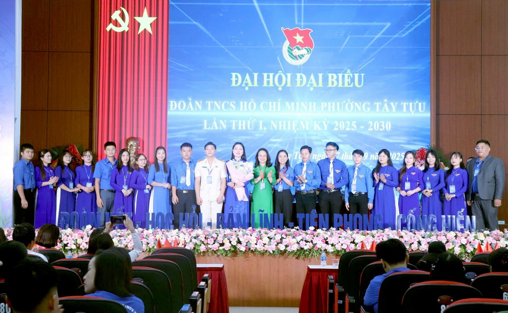 Tuổi trẻ phường Tây Tựu phát huy sức trẻ, xây dựng Thủ đô xanh, văn minh, hiện đại