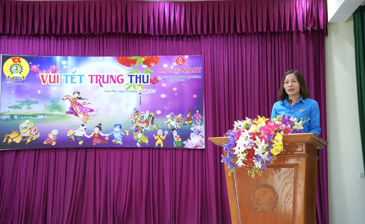 Công đoàn phường Vinh Phú tổ chức Tết Trung thu cho con người lao động