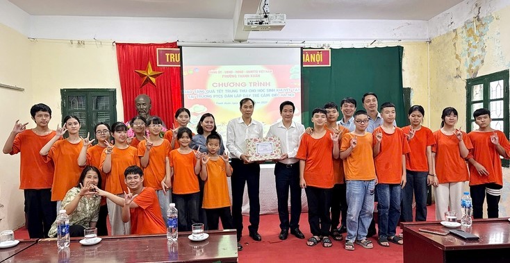 Phường Thanh Xuân quan tâm, chăm lo cho trẻ khuyết tật, hoàn cảnh khó khăn