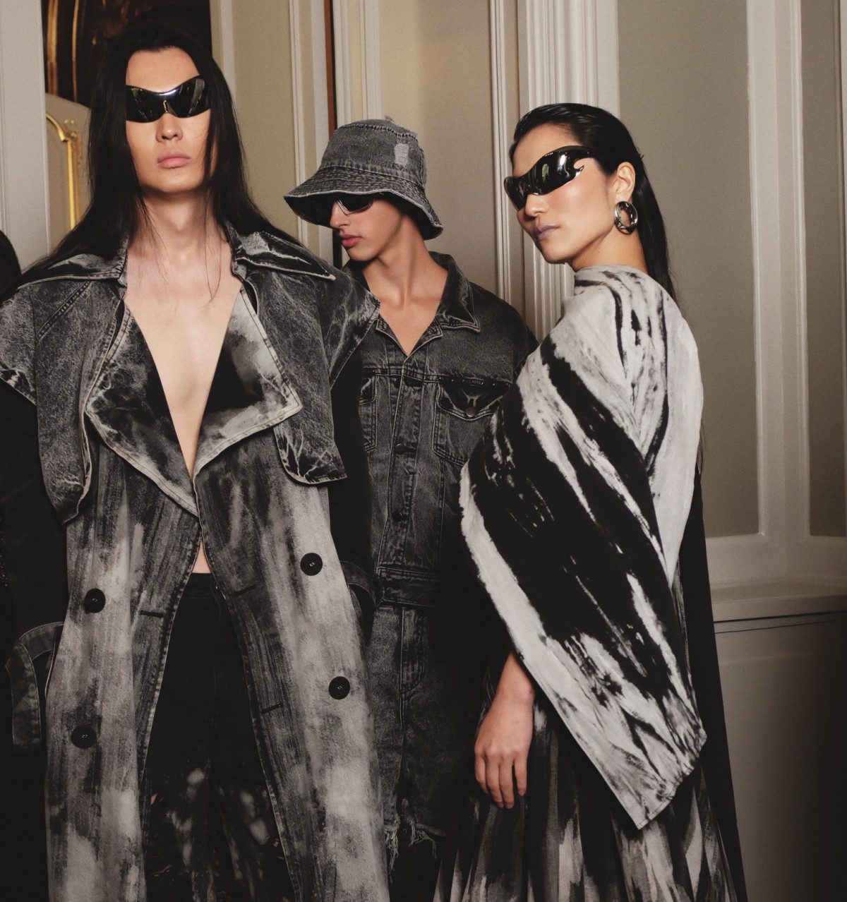 GVLUX ra mắt bộ sưu tập đầu tay “The Echoes” tại Paris Fashion Week