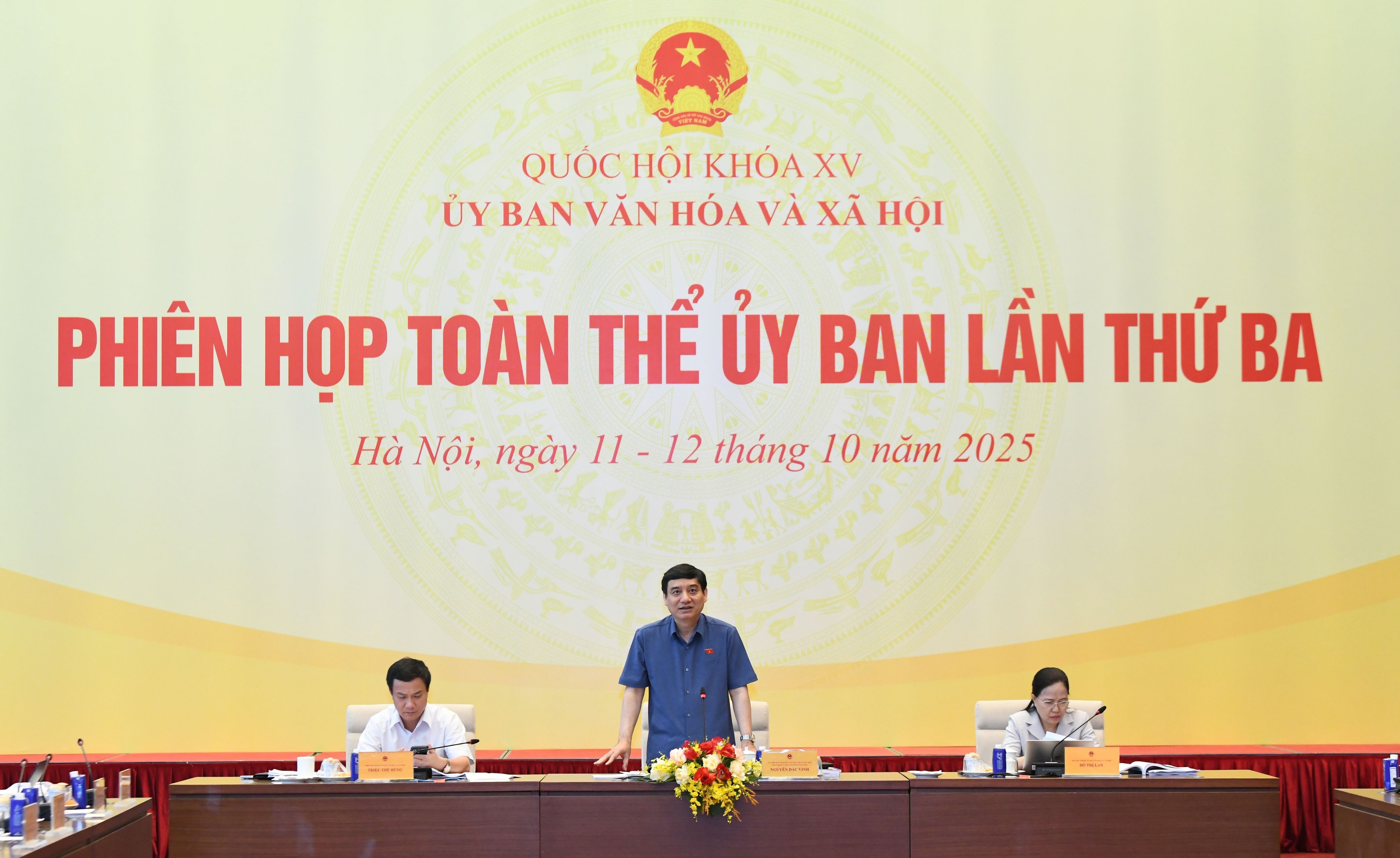 Ủy ban Văn hóa và Xã hội tán thành với sự cần thiết sửa đổi Luật Báo chí