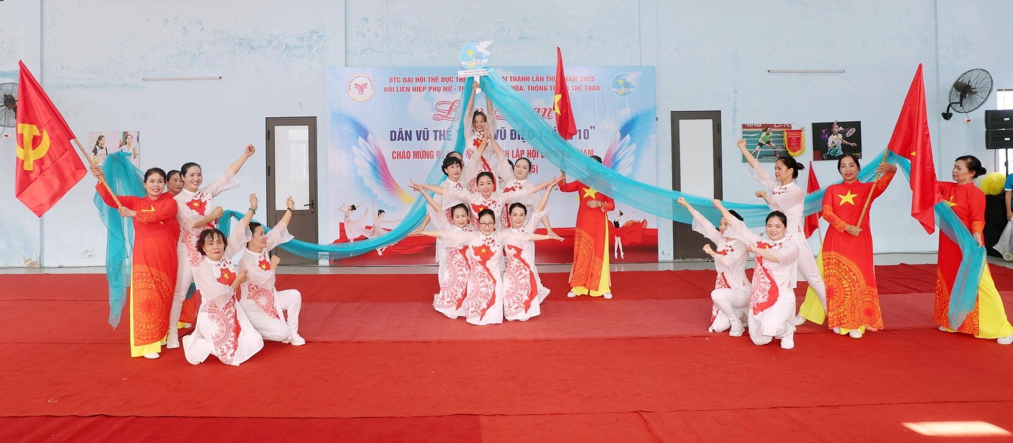 Xã Đại Thanh: Sôi nổi Liên hoan Dân vũ thể thao “Vũ điệu tháng Mười”