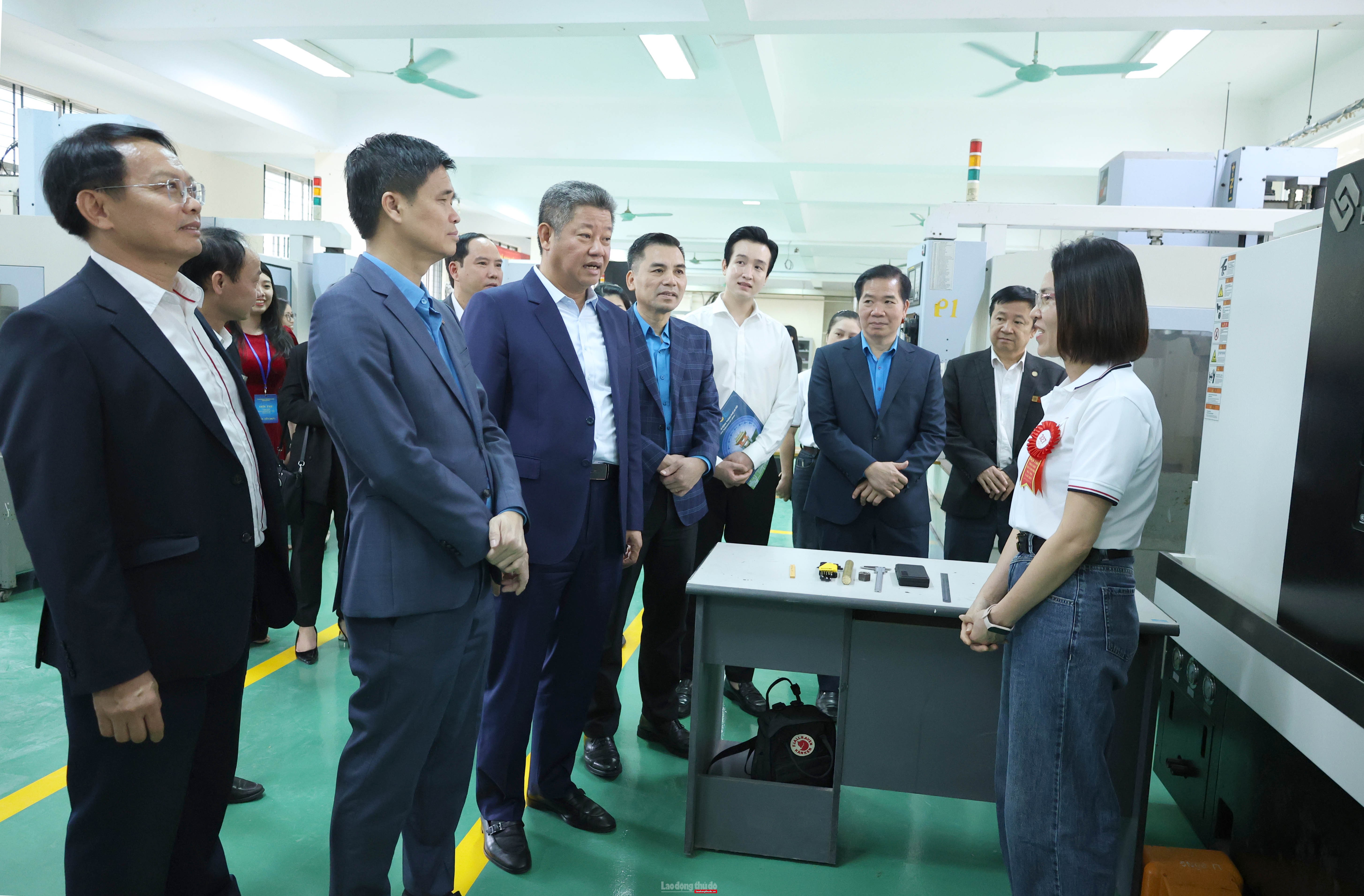 Sân chơi bổ ích của những người thợ lành nghề Sân chơi bổ ích của những người thợ lành nghề