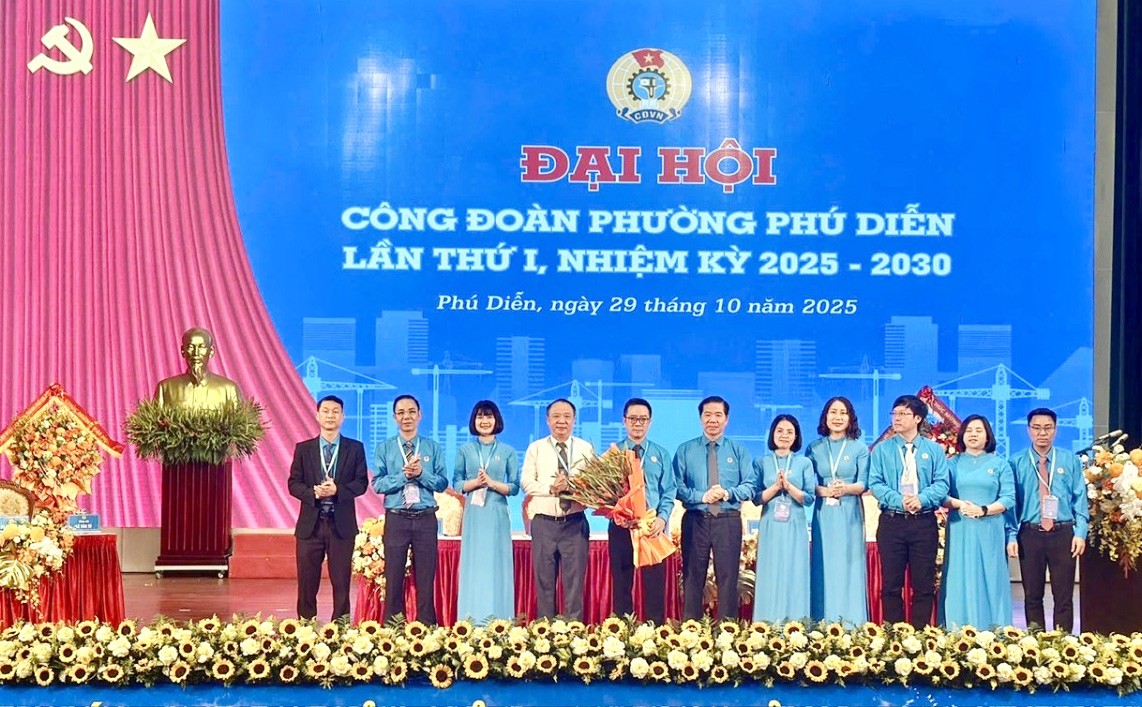 Công đoàn phường Phú Diễn: Đổi mới, đoàn kết, phát triển trong giai đoạn mới Công đoàn phường Phú Diễn: Đổi mới, đoàn kết, phát triển trong giai đoạn mới