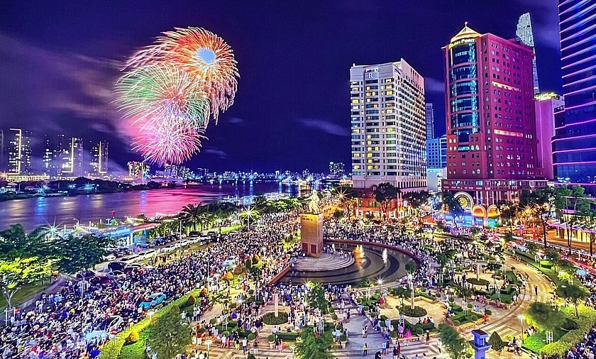 Hà Nội đề nghị dừng bắn pháo hoa nổ tại Lễ Bế mạc Hội chợ Mùa Thu