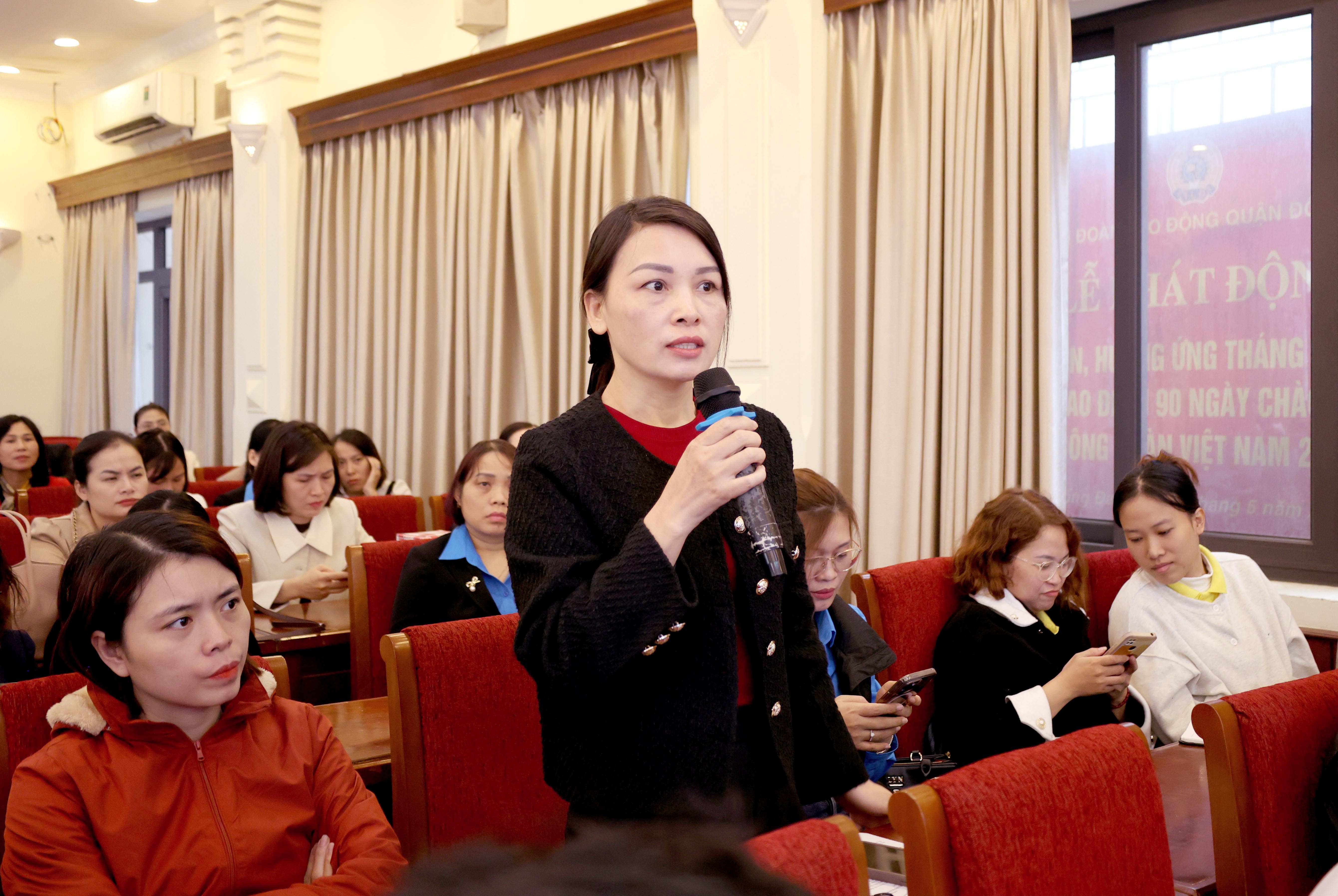 ĐANG TRỰC TUYẾN: Giải đáp về Đại hội Công đoàn cơ sở và các chính sách lao động, bảo hiểm xã hội ĐANG TRỰC TUYẾN: Giải đáp về Đại hội Công đoàn cơ sở và các chính sách lao động, bảo hiểm xã hội