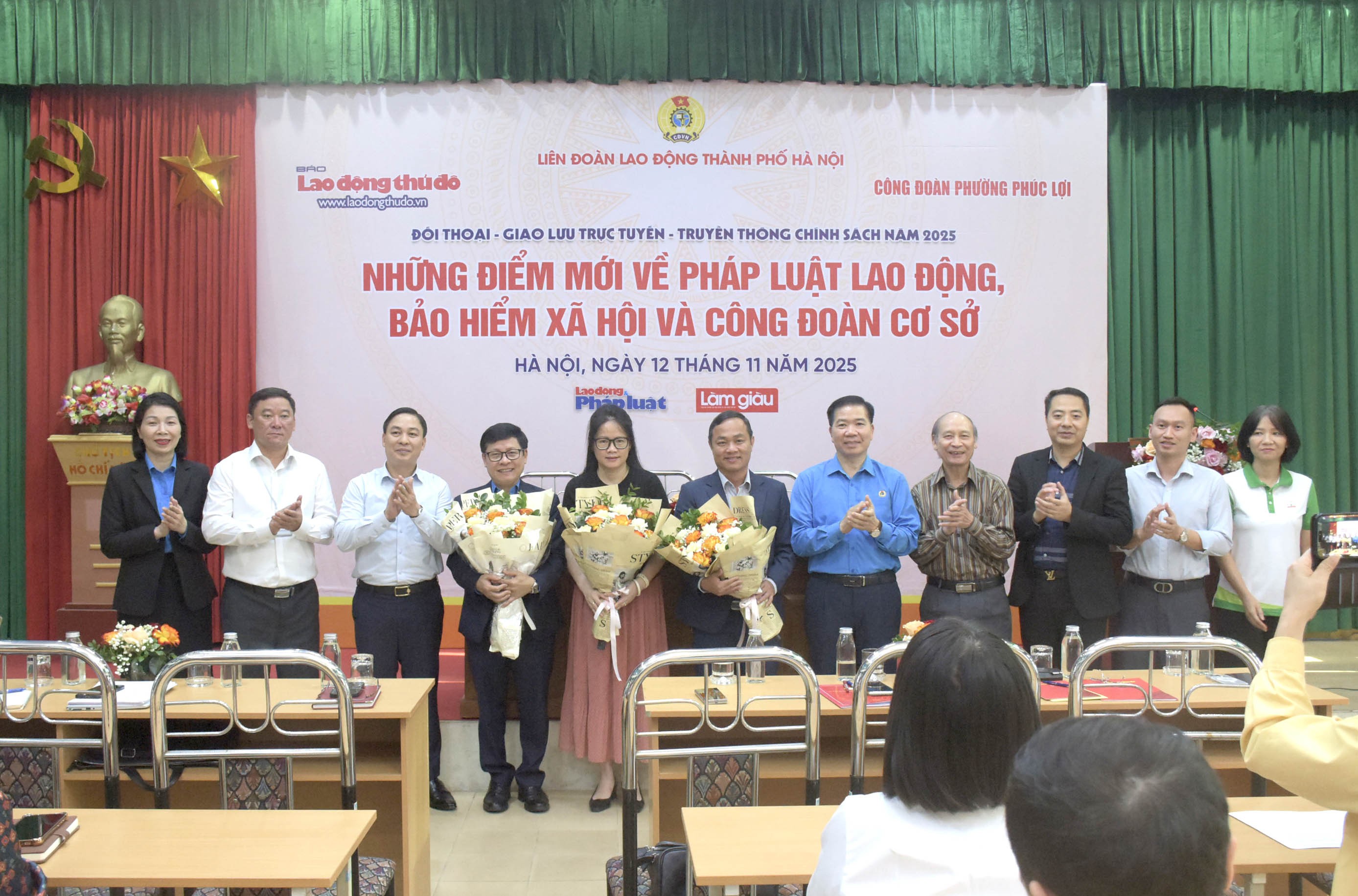 ĐANG TRỰC TUYẾN: Những điểm mới về pháp luật lao động, bảo hiểm xã hội và Công đoàn cơ sở