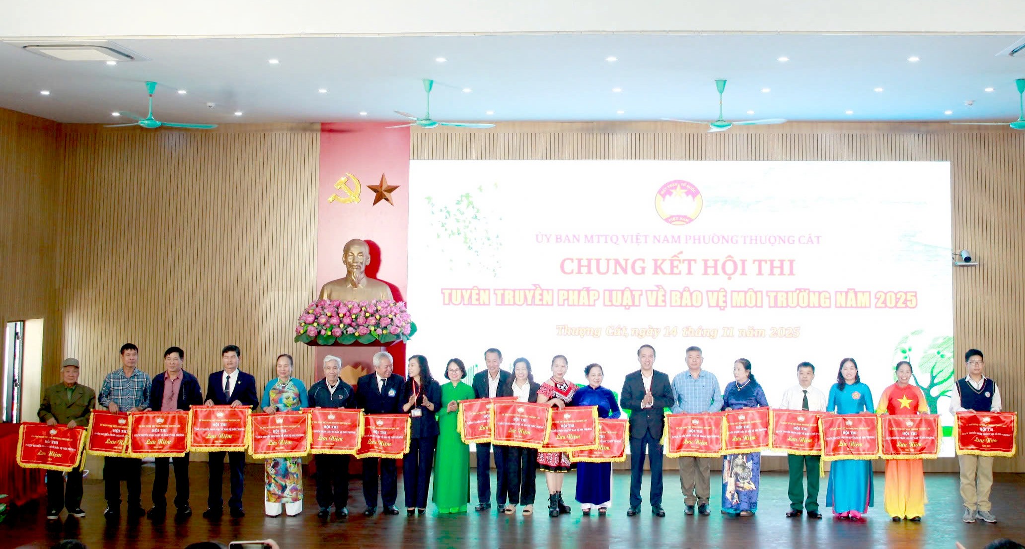 Phát huy sức mạnh đại đoàn kết, xây dựng phường Thượng Cát văn minh, hiện đại và bền vững