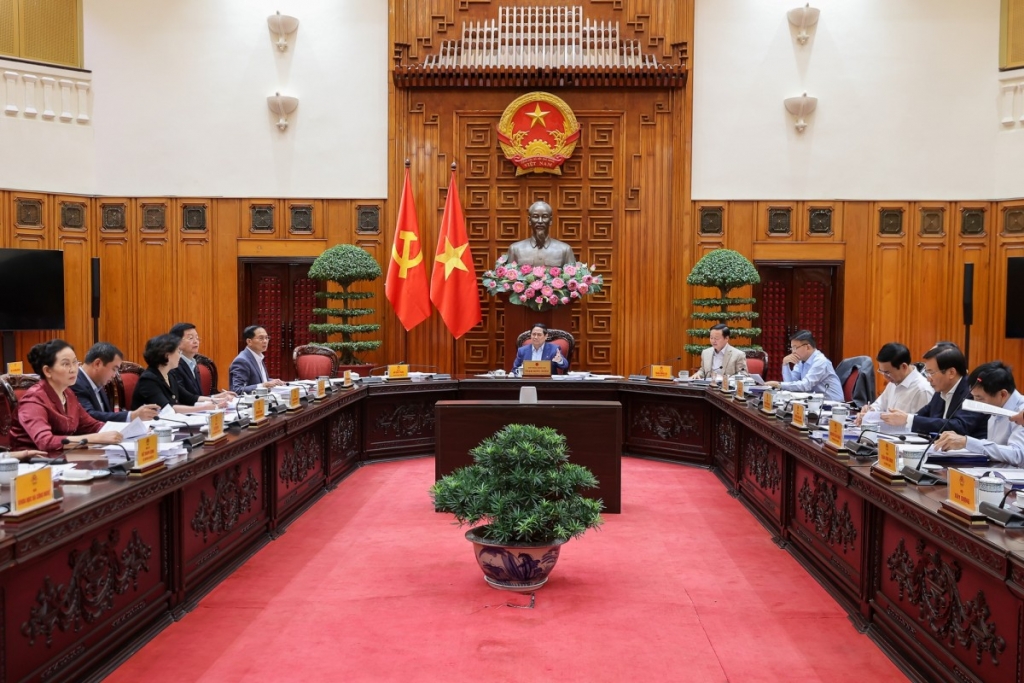 Thủ tướng yêu cầu Hà Nội nỗ lực khởi công 2 dự án trọng điểm vào 19/12