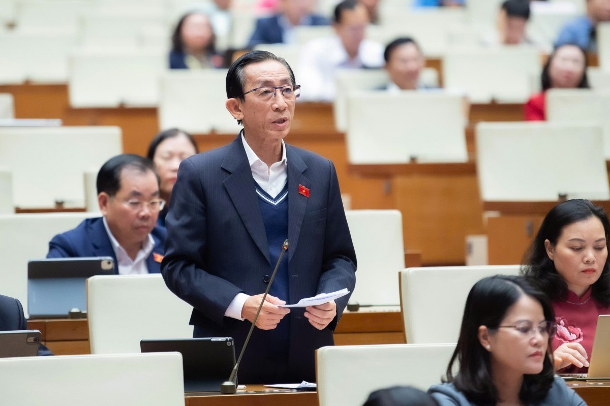 Tập trung hoàn thiện cơ chế tuyển dụng, sử dụng nhân lực ngành giáo dục