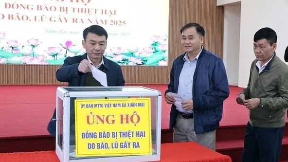 Xã Xuân Mai sẻ chia nghĩa tình giúp dân vùng lũ sớm ổn định cuộc sống