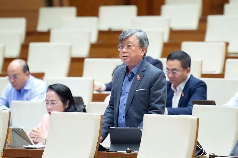 Đại biểu đề nghị một số địa phương được thành lập cơ quan truyền thông chủ lực đa phương tiện