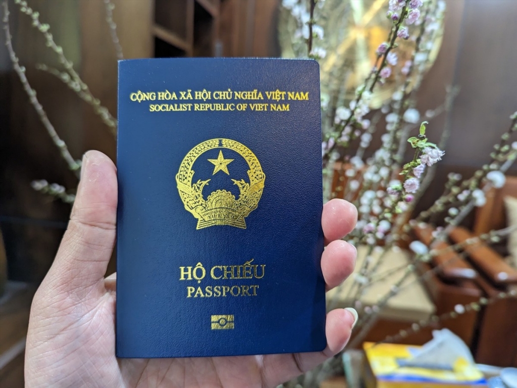 Dừng giao dịch ngân hàng bằng hộ chiếu từ ngày 1/1/2026