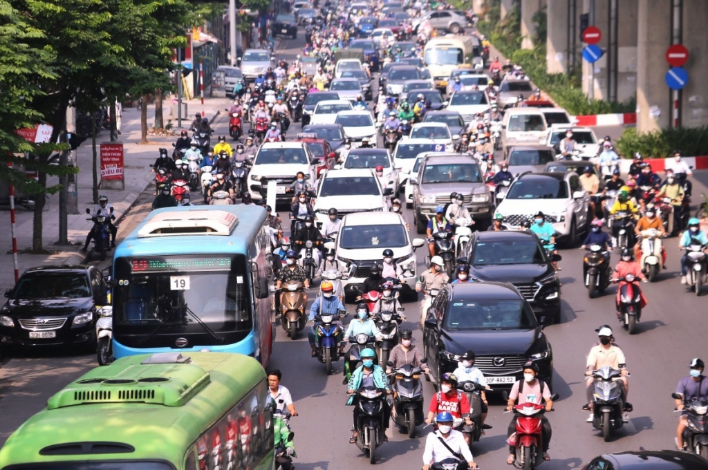 Hà Nội đặt mục tiêu đột phá hạ tầng, giảm ùn tắc giao thông trong giai đoạn 2026-2030