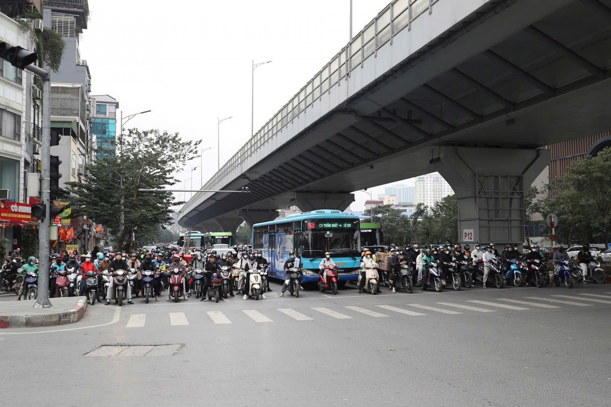 Giao thông Hà Nội chuyển biến tích cực sau 5 ngày vận hành camera AI