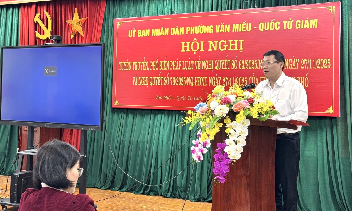 Phường Văn Miếu - Quốc Tử Giám tuyên truyền, phổ biến các nghị quyết mới của HĐND Thành phố