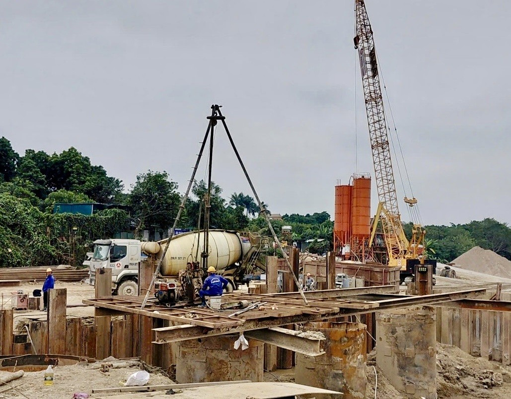 Trên những công trường không ngủ của Thủ đô Trên những công trường không ngủ của Thủ đô