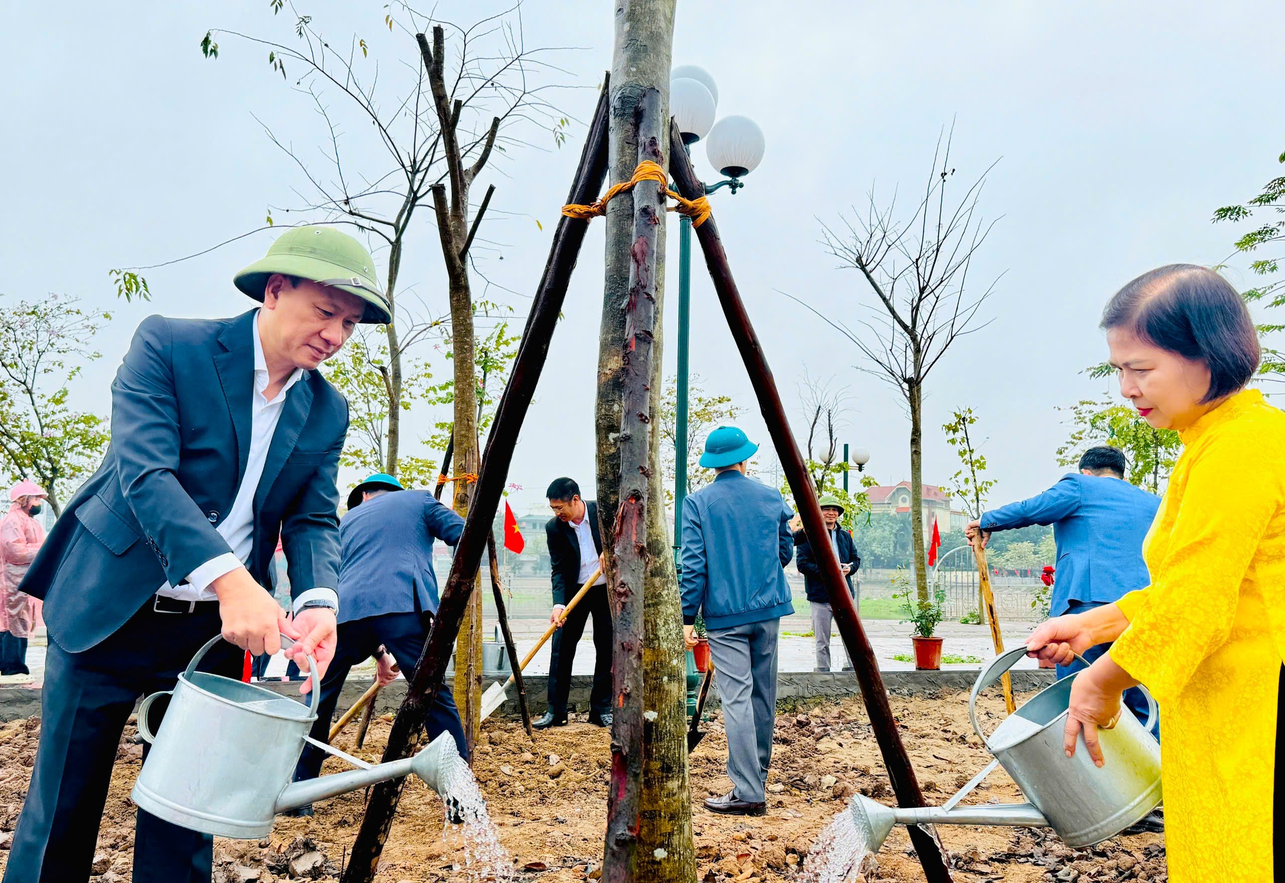 Nam Phù: Gieo mầm xanh, gửi trọn niềm tin đầu Xuân Nam Phù: Gieo mầm xanh, gửi trọn niềm tin đầu Xuân