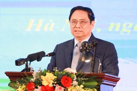 Thủ tướng Phạm Minh Chính: Ưu tiên chăm lo việc làm, nâng cao tay nghề và nhà ở cho người lao động