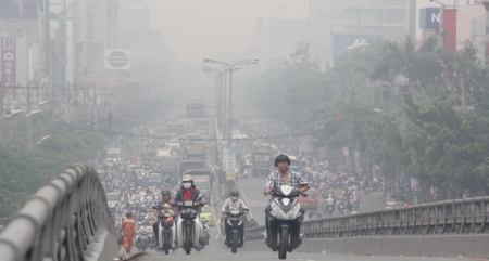 Hà Nội ô nhiễm không khí nghiêm trọng: Cần làm gì để bảo vệ sức khỏe?