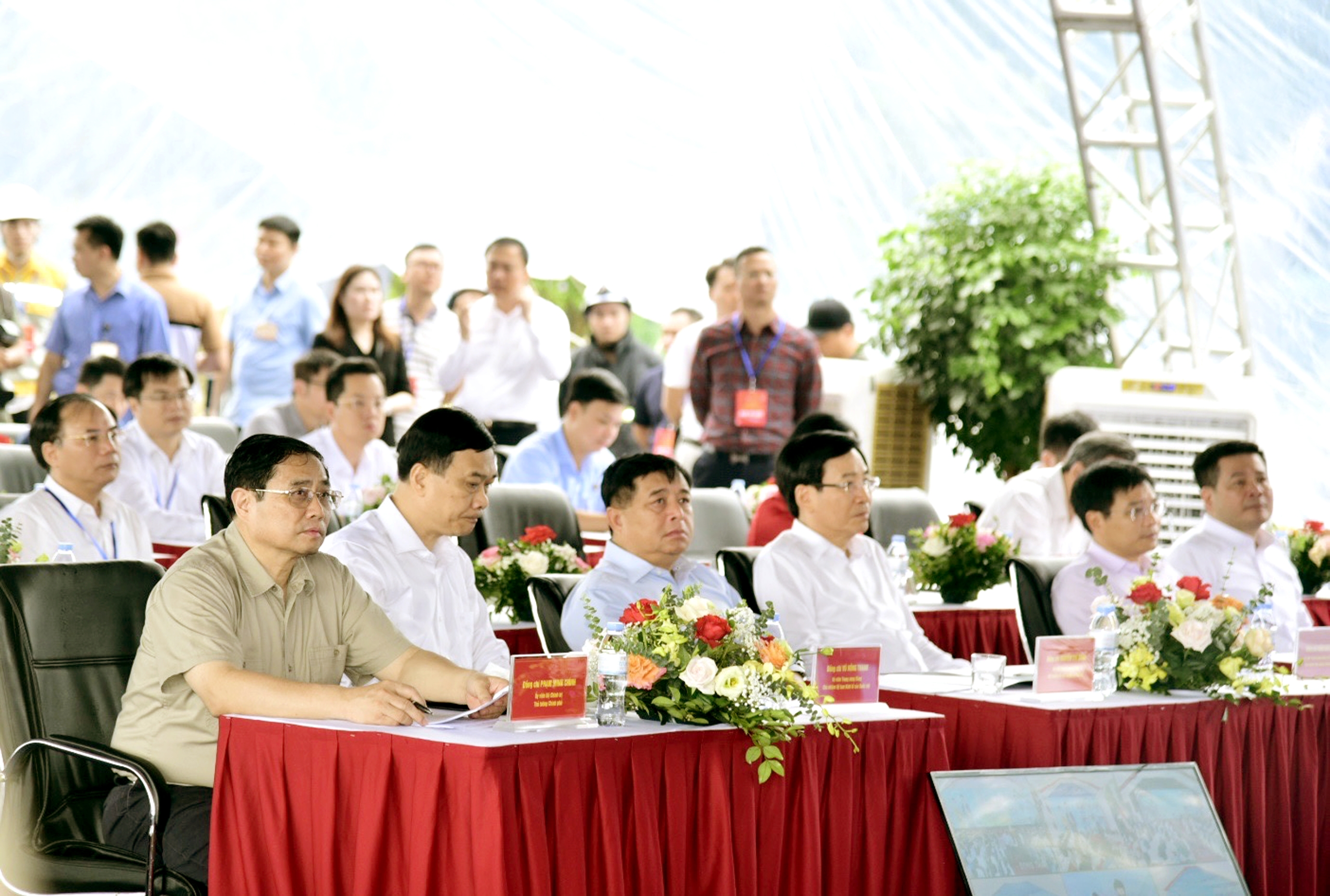 TRỰC TUYẾN: Lễ khởi công Dự án đầu tư xây dựng đường Vành đai 4 - Vùng Thủ đô Hà Nội