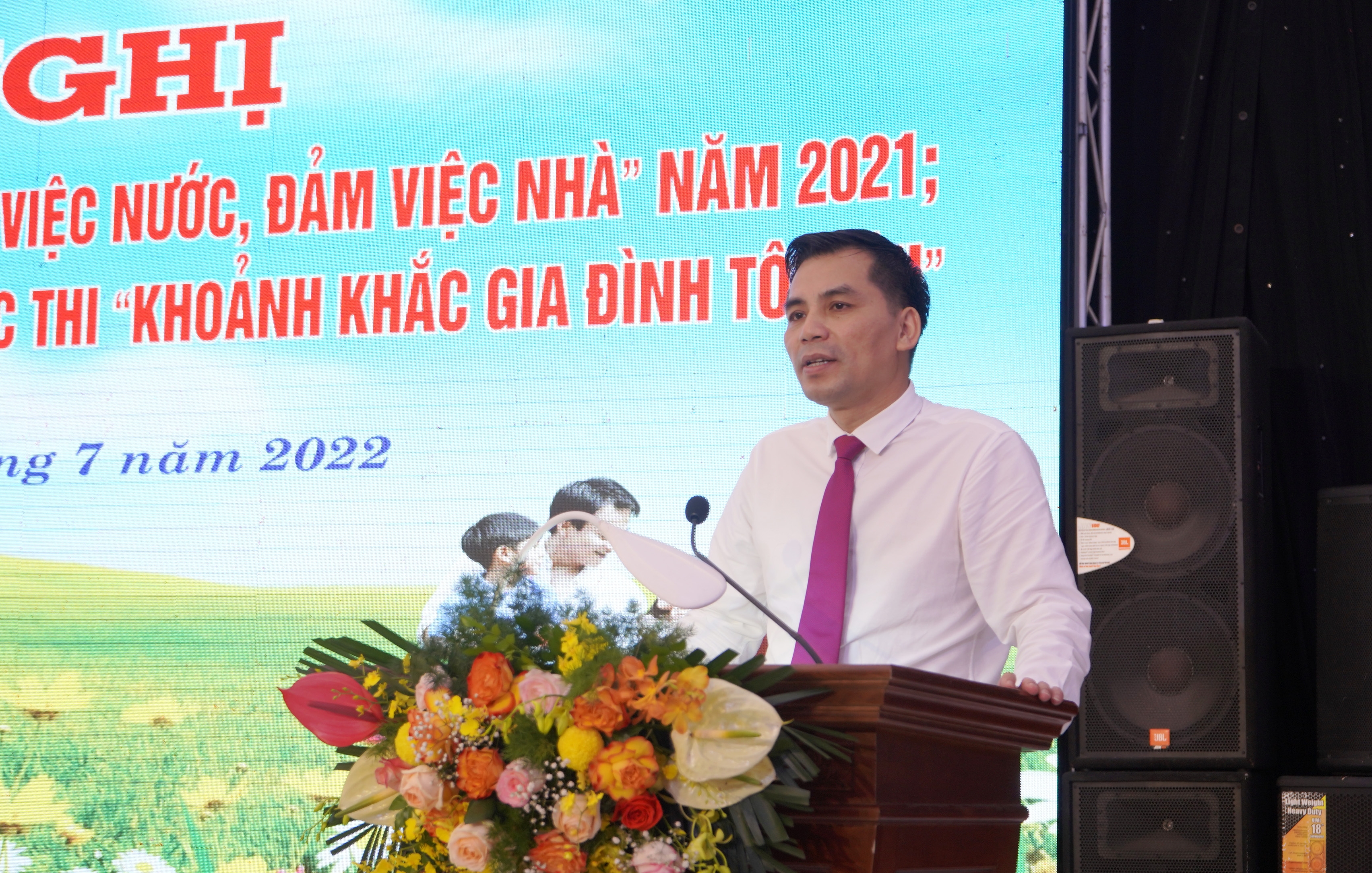 Công đoàn Cơ quan LĐLĐ thành phố Hà Nội biểu dương “Gia đình CNVCLĐ tiêu biểu” năm 2022