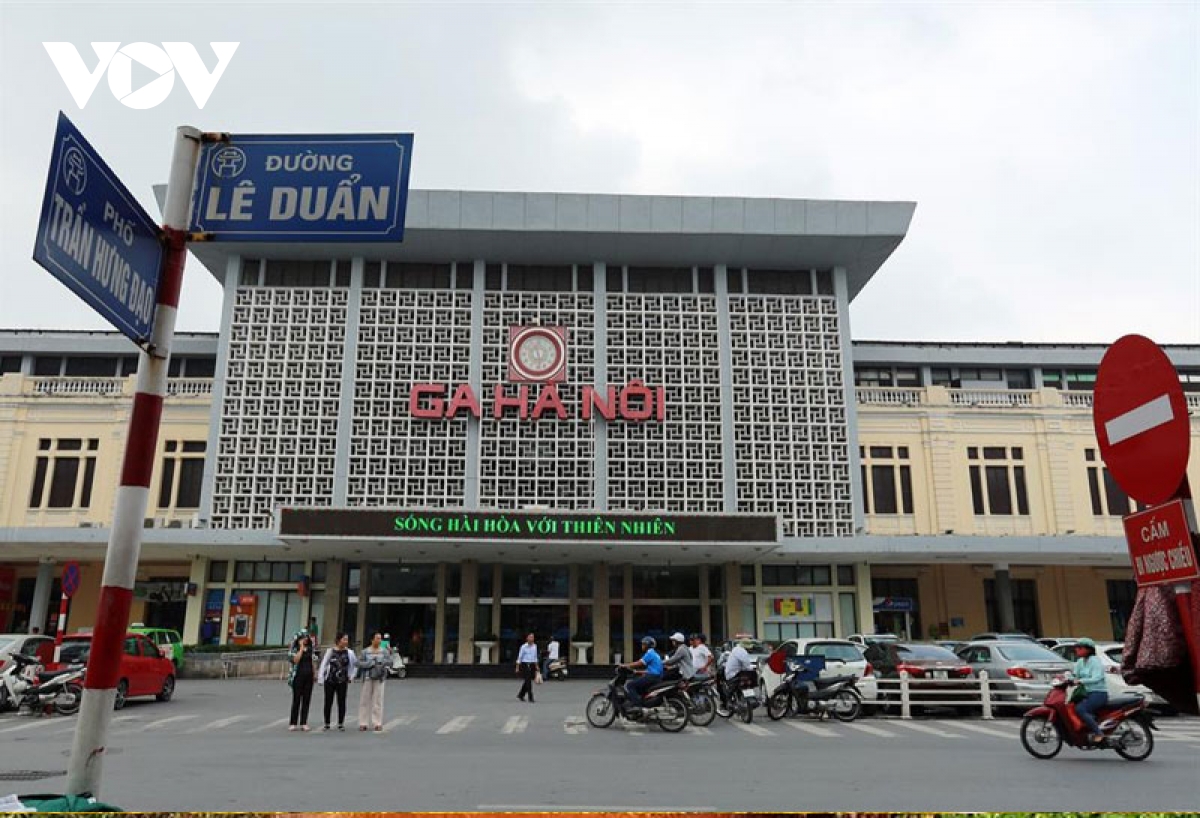 ga ha noi, giap bat se chuyen doi de lam duong sat yen vien - ngoc hoi hinh anh 1