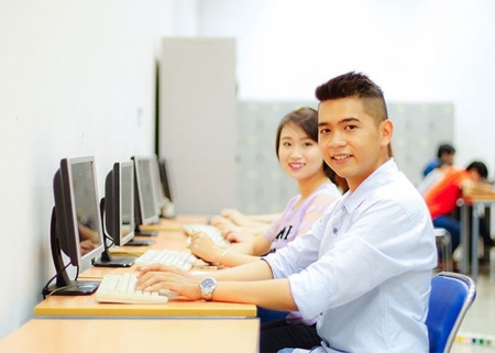 Viên chức có được chuyển qua vị trí của công chức không?
