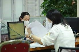 Phân biệt cán bộ và công chức qua những tiêu chí nào?